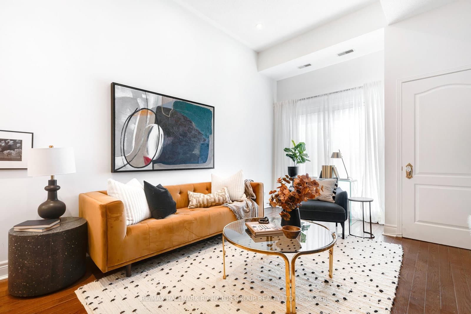 325 Kingston Road, Unit 101 - Image 1