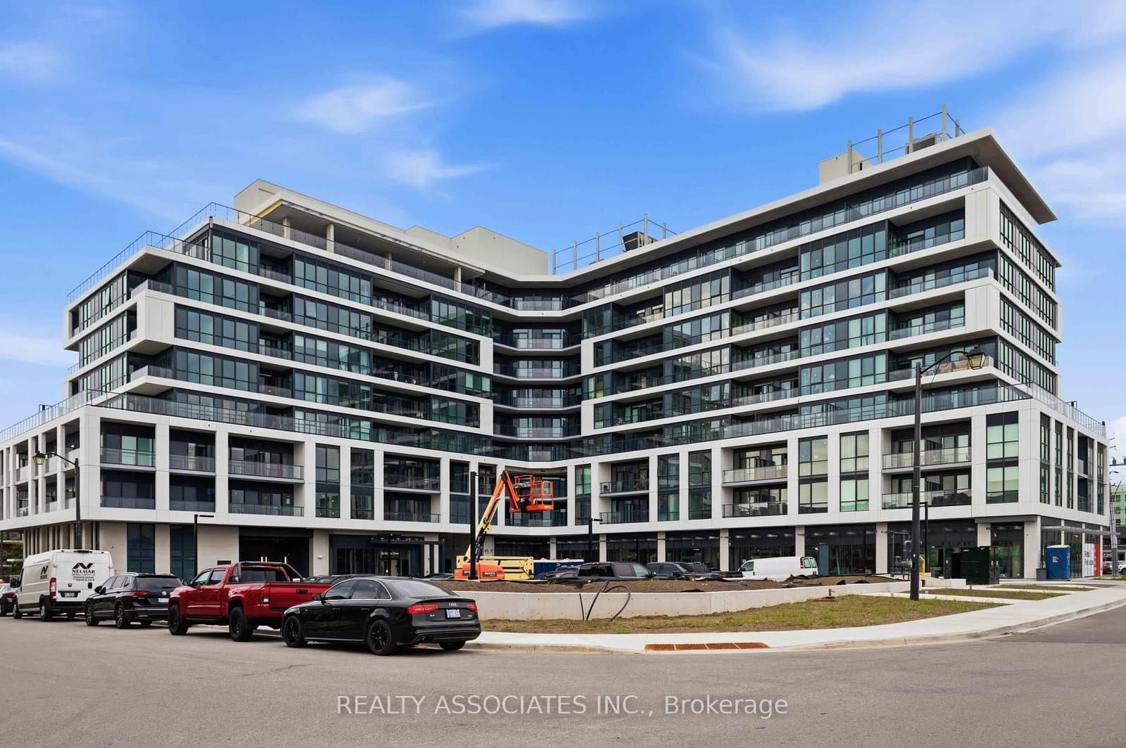 20 Deans Drive, Unit 814 thumbnail 2