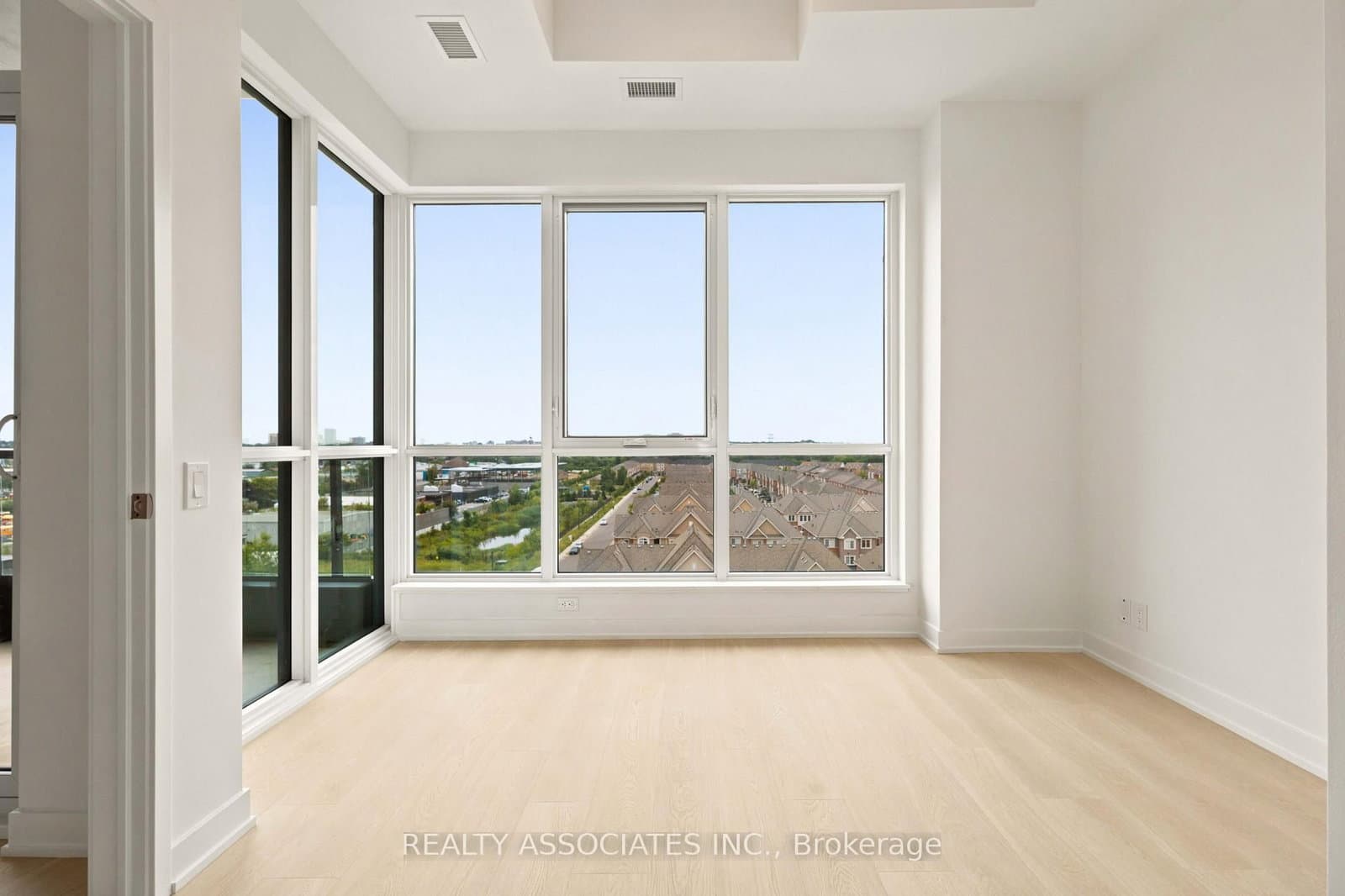 20 Deans Drive, Unit 814 thumbnail 23