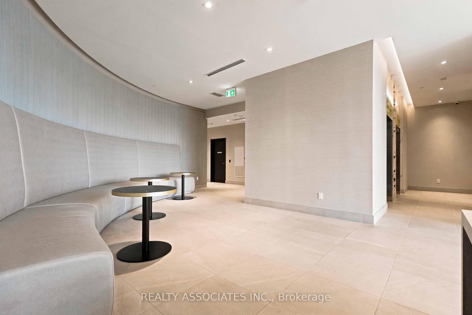 20 Deans Drive, Unit 814 thumbnail 4