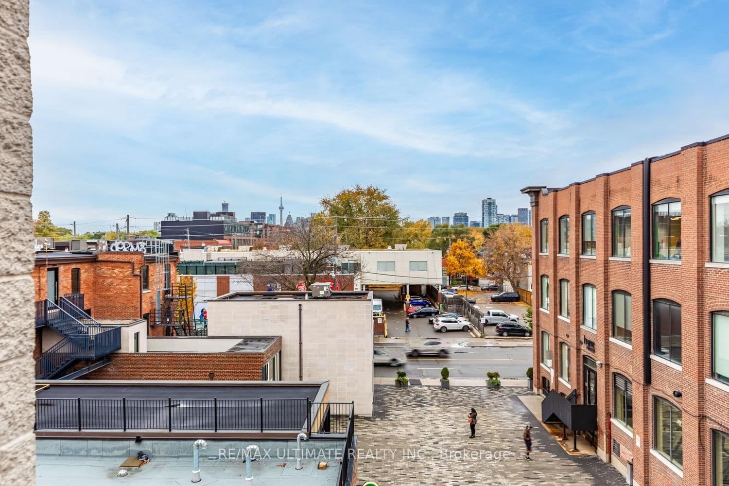 996 Queen Street E, Unit 5 - Image 1
