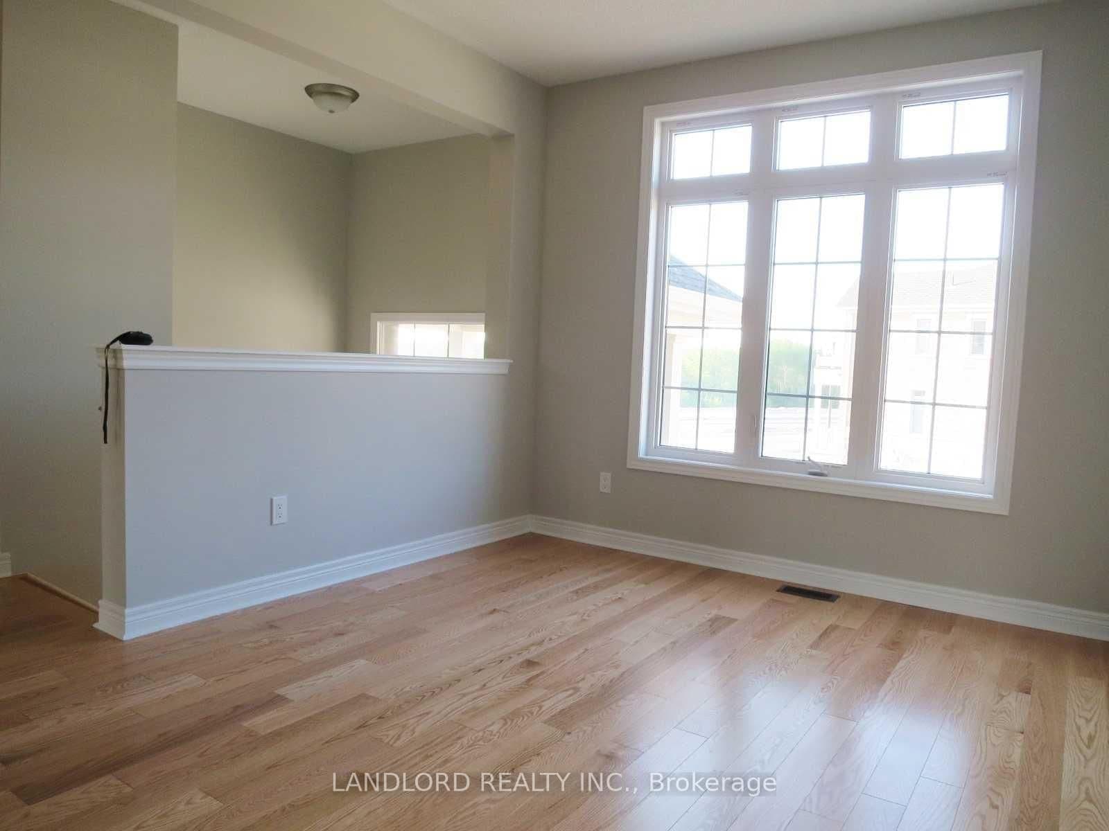 1189 Cactus Crescent thumbnail 3