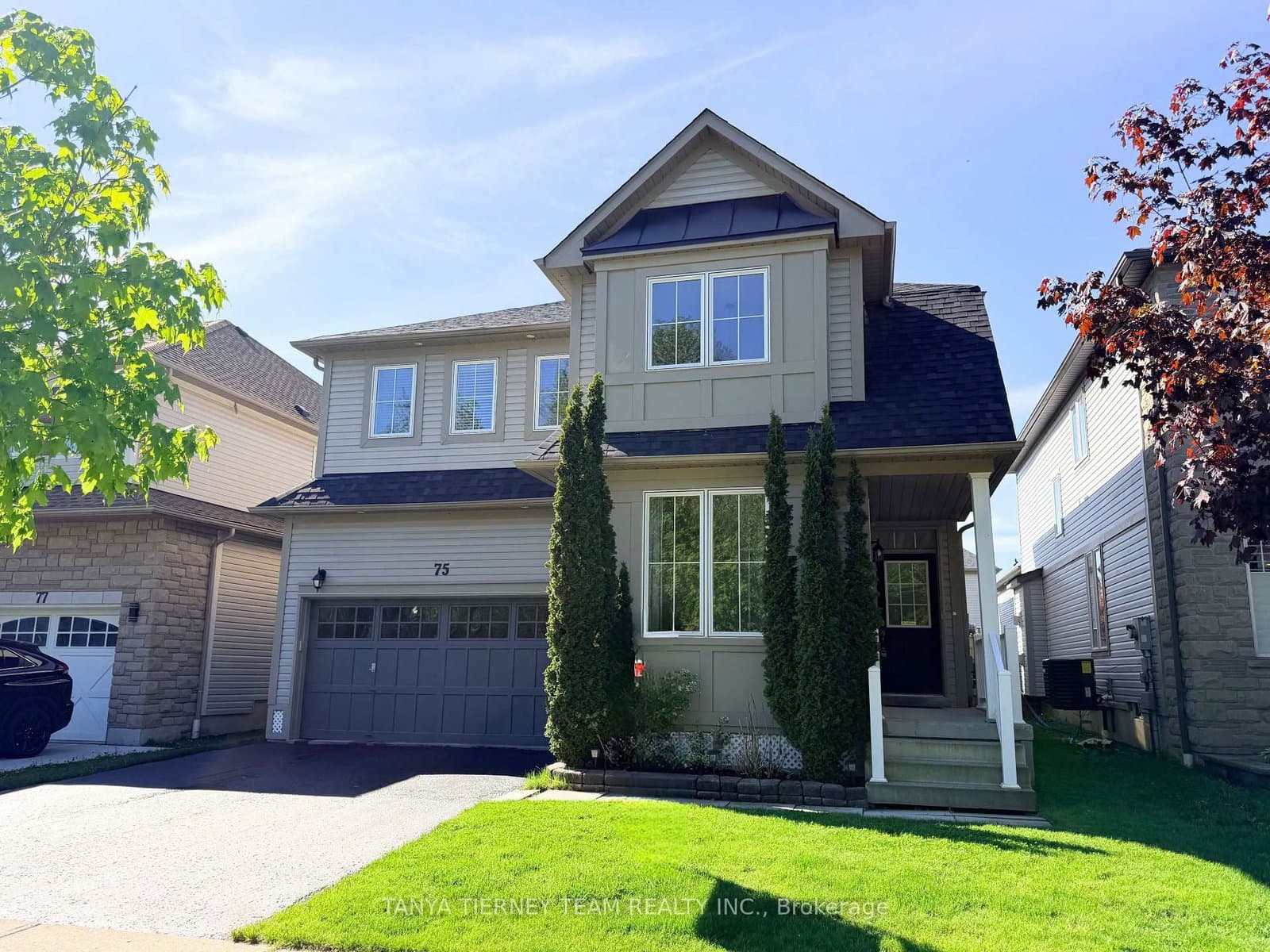 75 Robert Attersley Drive E thumbnail 2