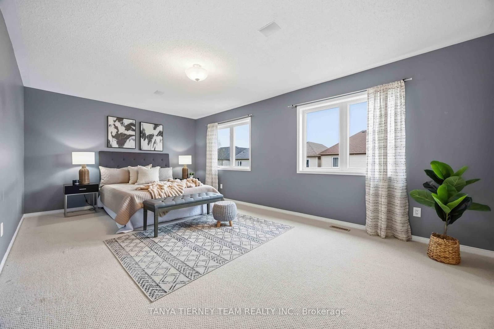 75 Robert Attersley Drive E thumbnail 31