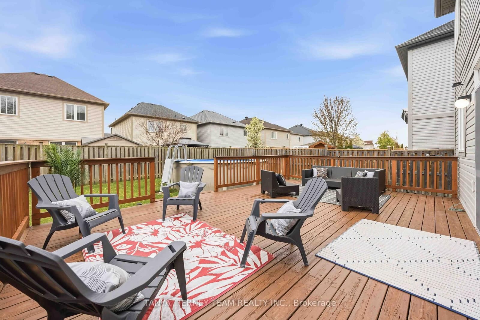 75 Robert Attersley Drive E thumbnail 44