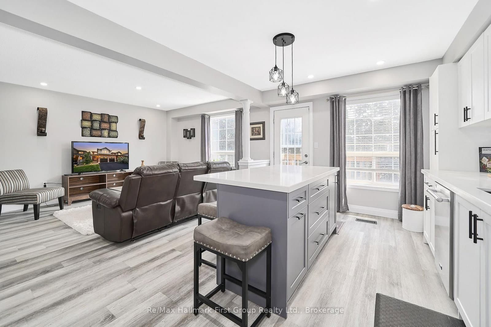 93 Trudeau Drive thumbnail 13