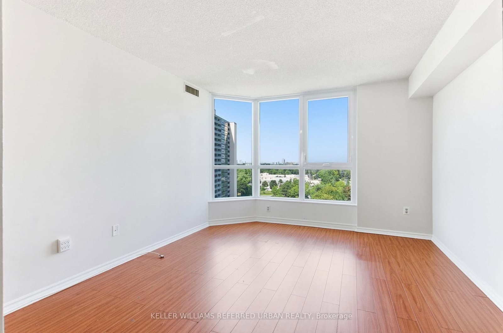 3231 Eglinton Avenue E, Unit 1006B thumbnail 10