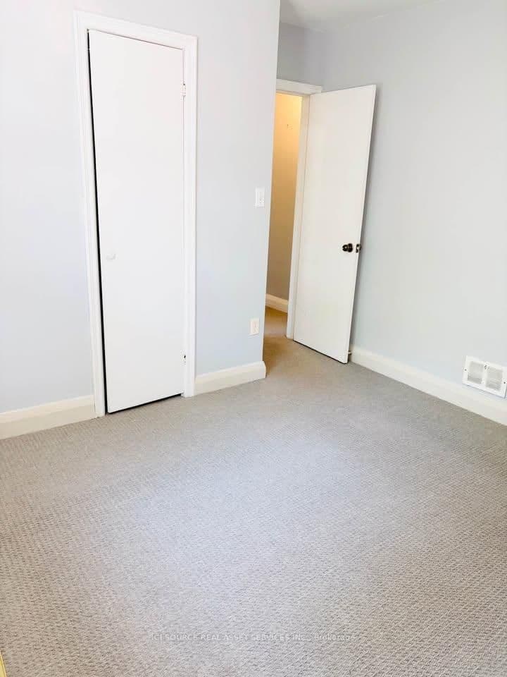 74 Vanbrugh Avenue thumbnail 12