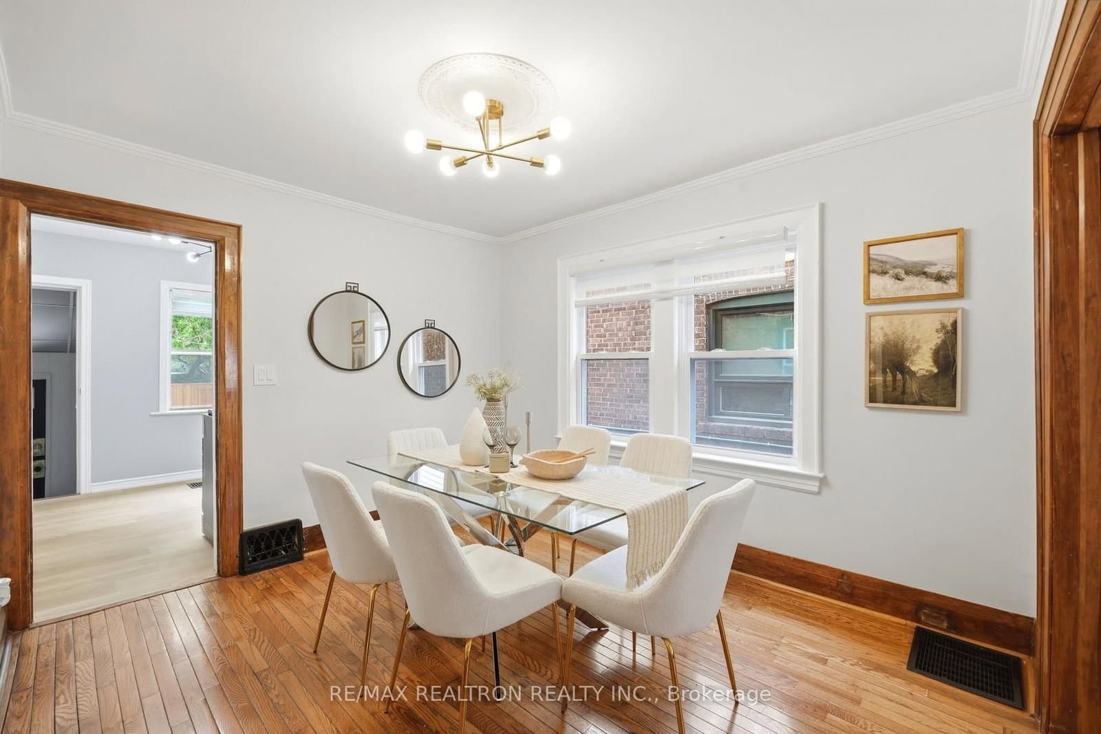 1056 Woodbine Avenue W thumbnail 14