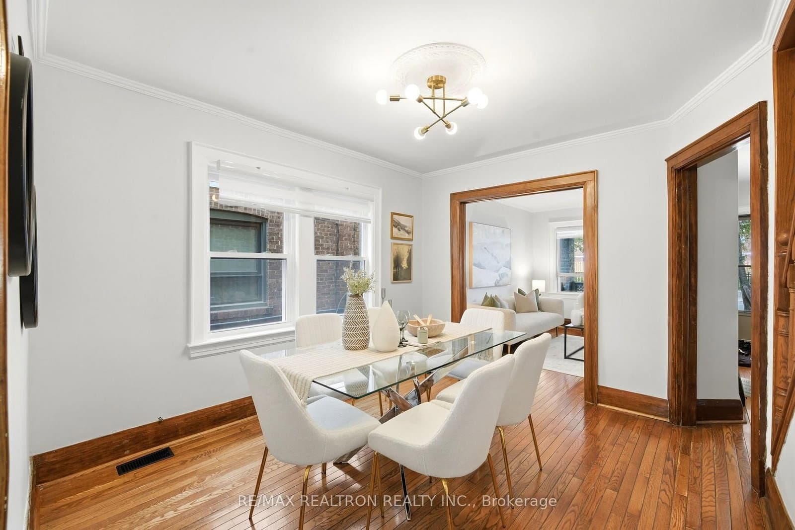 1056 Woodbine Avenue W thumbnail 15
