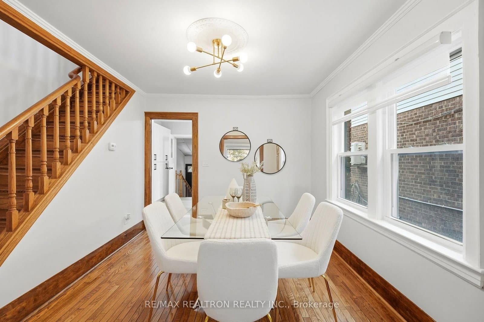1056 Woodbine Avenue W thumbnail 16