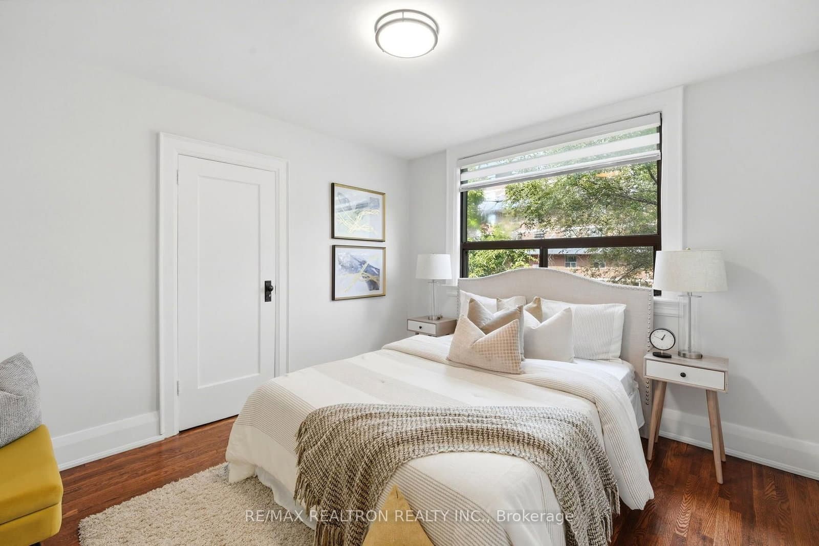1056 Woodbine Avenue W thumbnail 21