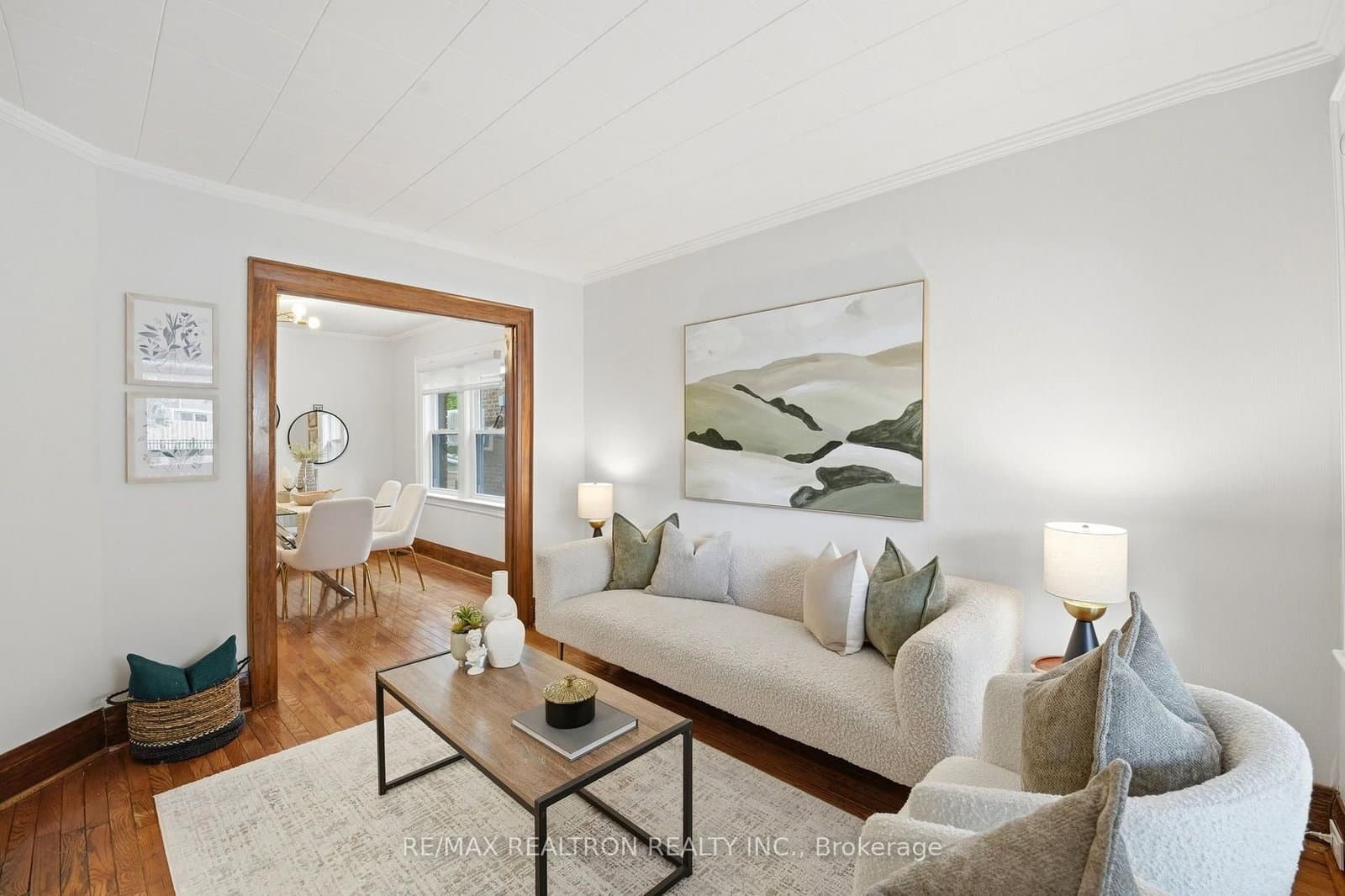 1056 Woodbine Avenue W thumbnail 6