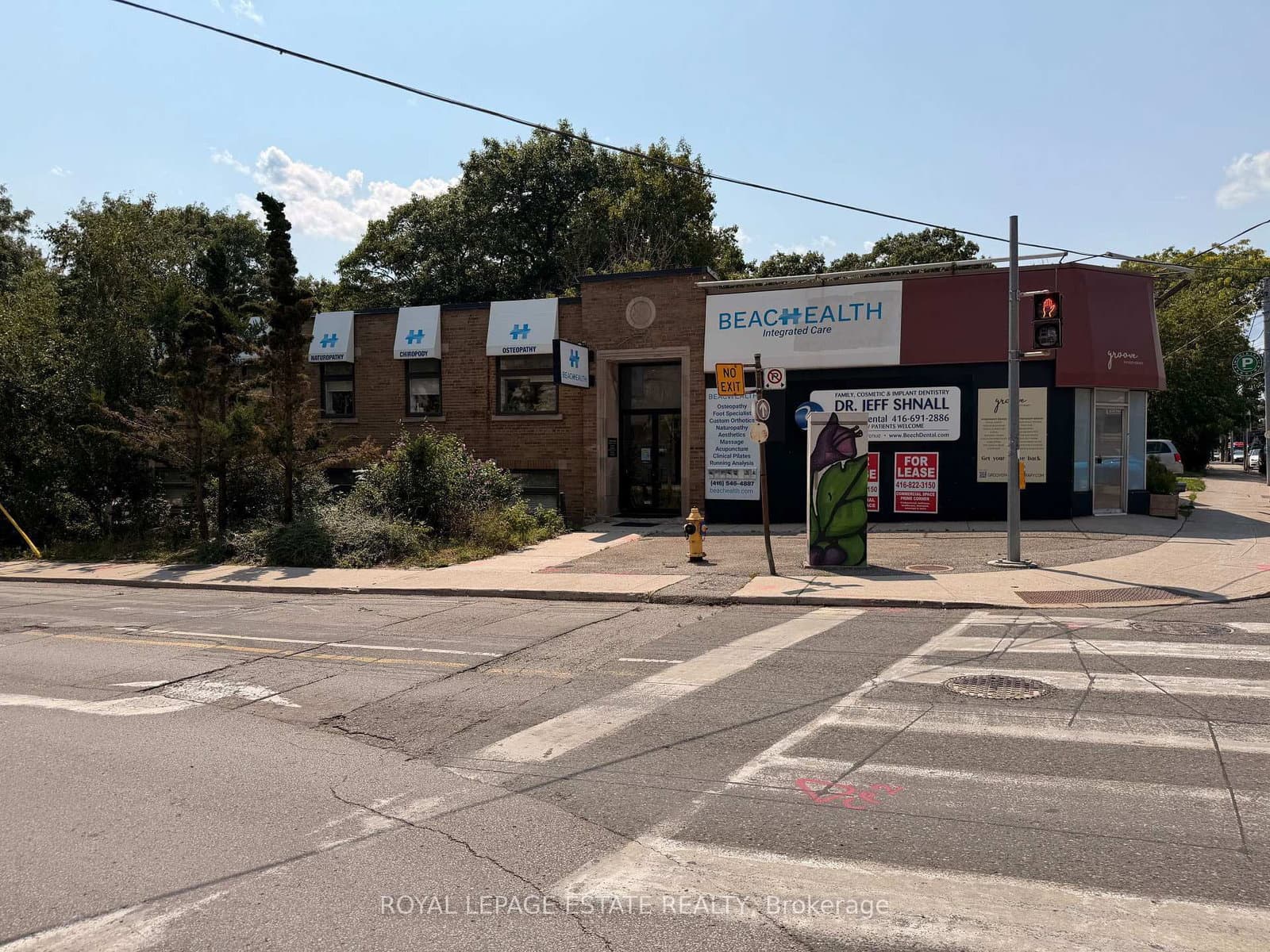 855 Kingston Road thumbnail 2
