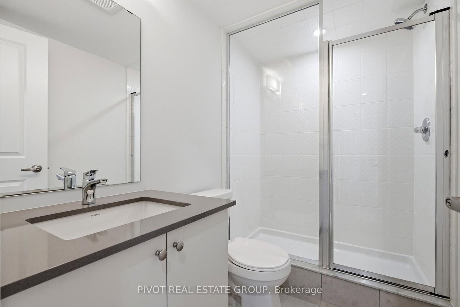 2748 Lawrence Avenue E thumbnail 6