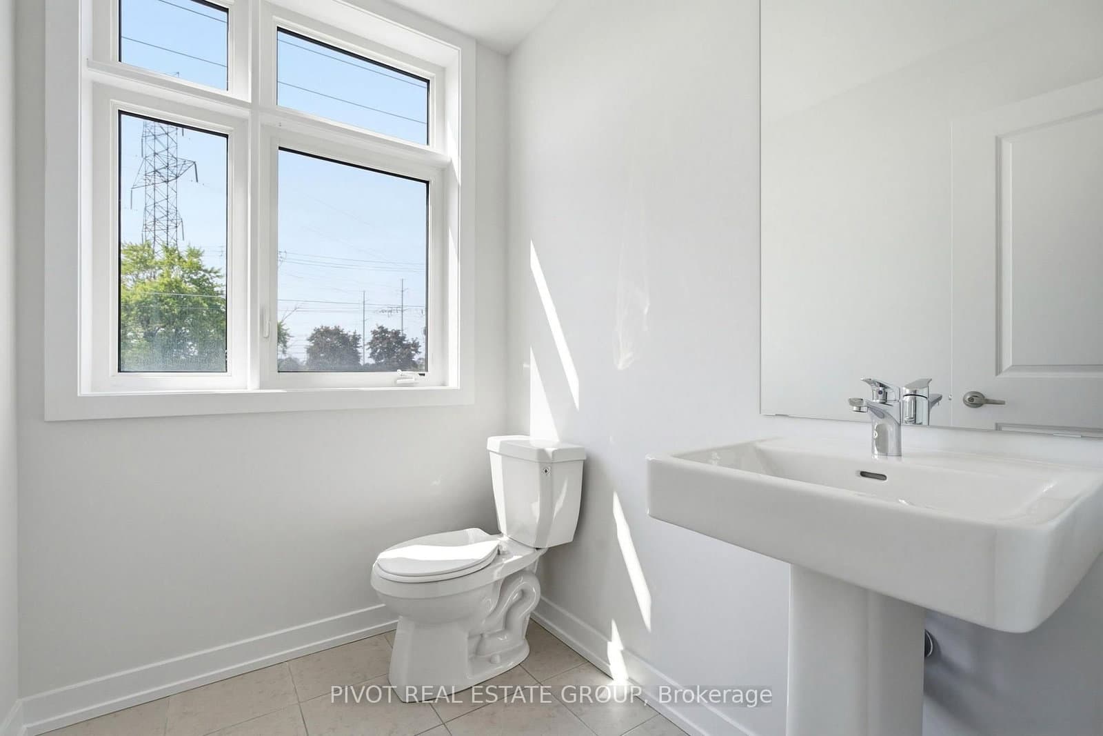2748 Lawrence Avenue E thumbnail 9