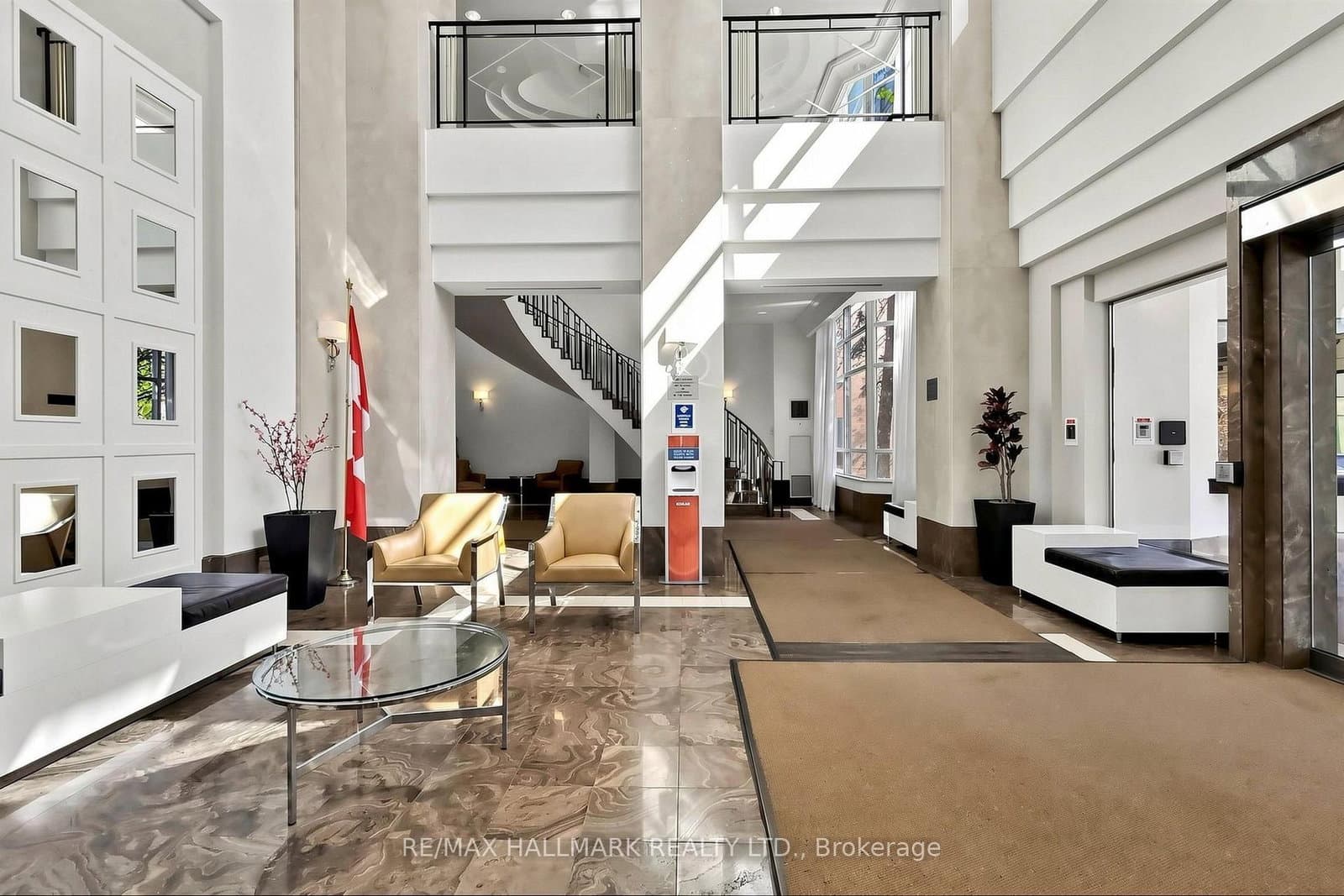68 Corporate Drive, Unit 621 thumbnail 5