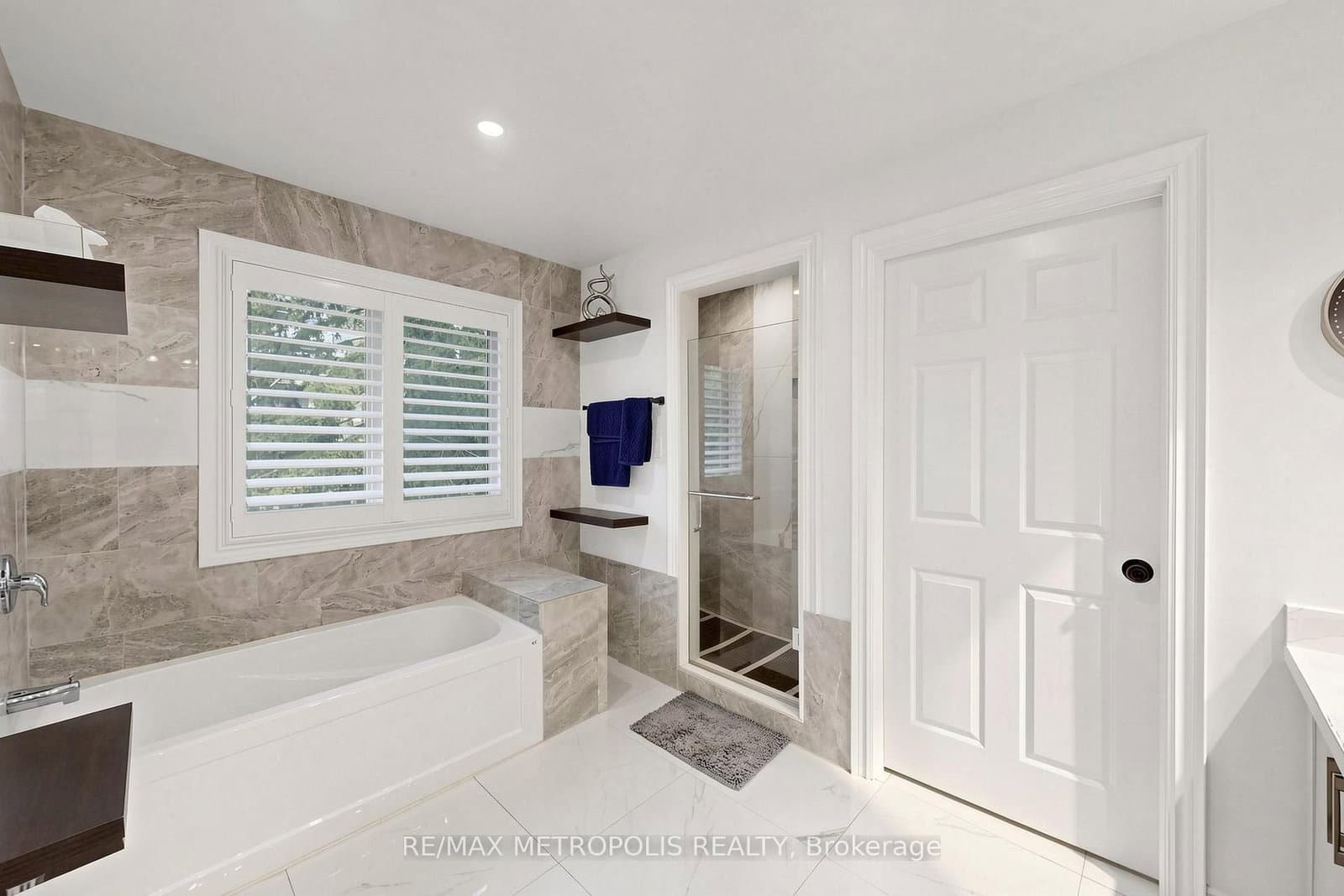 30A Cedar Drive thumbnail 24
