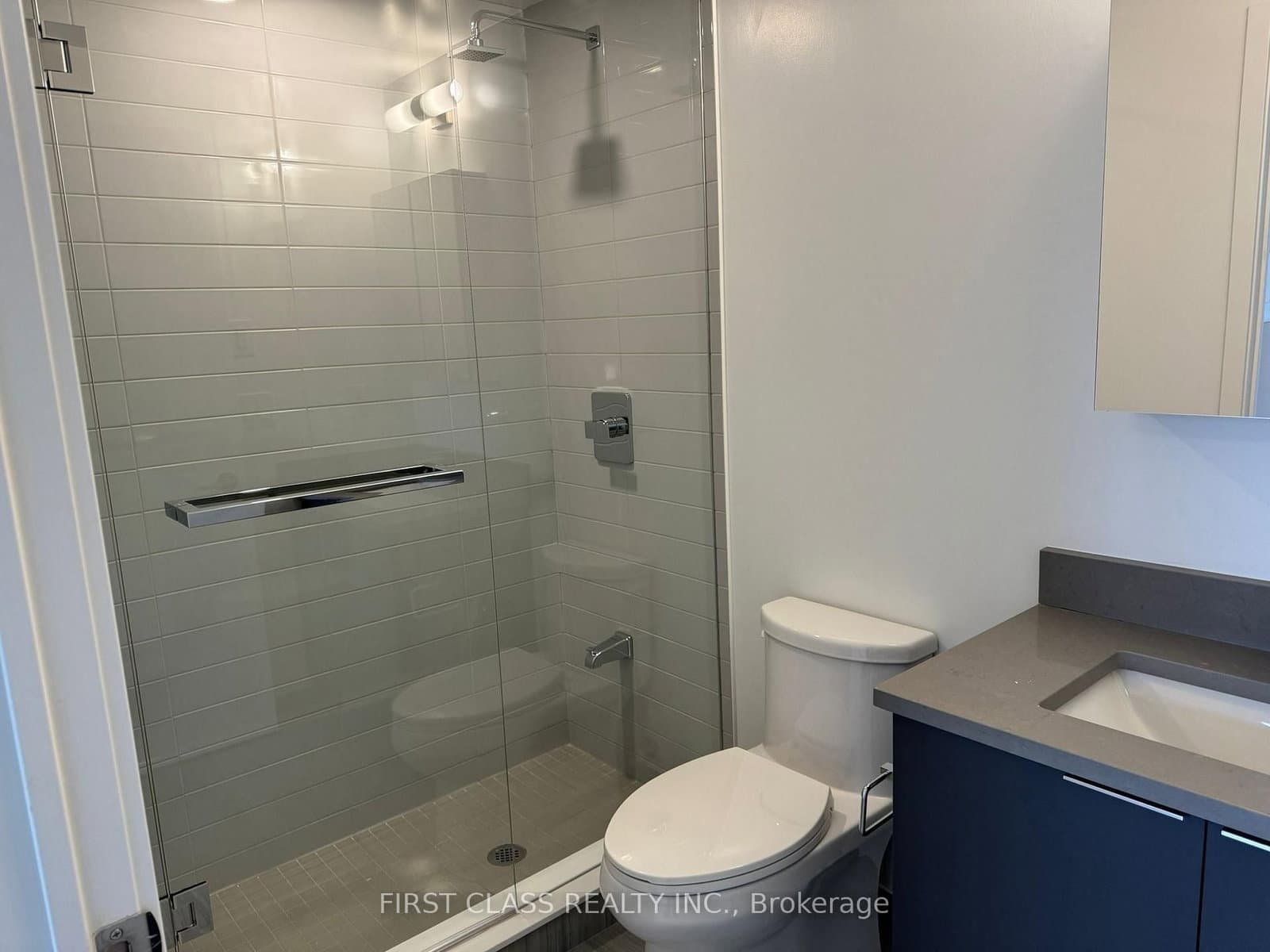 2033 Kennedy Road, Unit 507 thumbnail 8