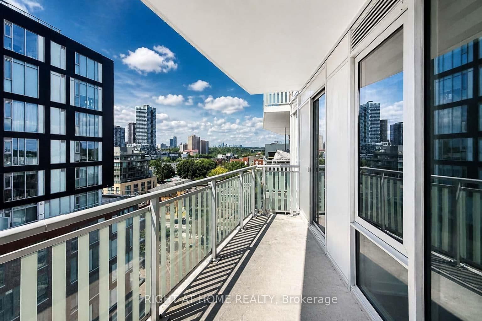 45 BASEBALL Place, Unit 903 thumbnail 22