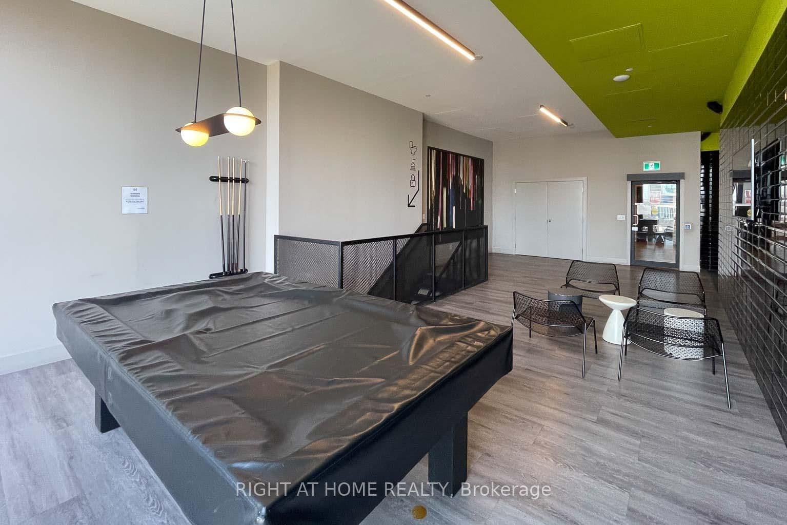 45 BASEBALL Place, Unit 903 thumbnail 37