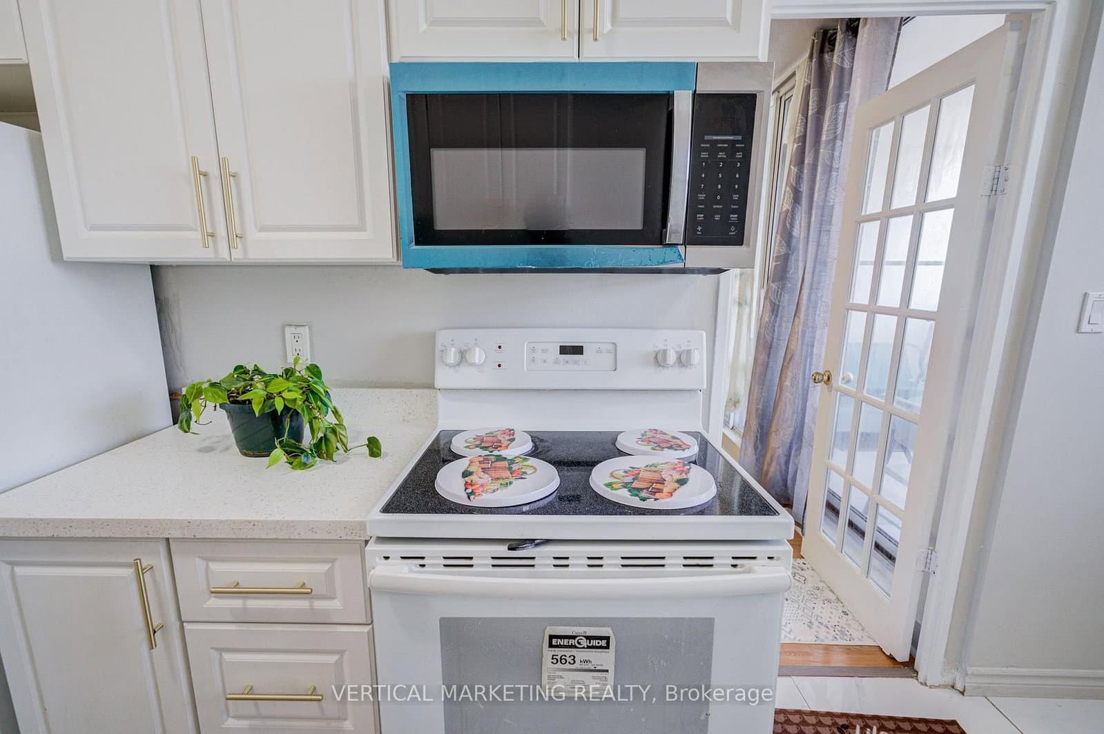 20 Gilder Drive E, Unit PH07 thumbnail 12