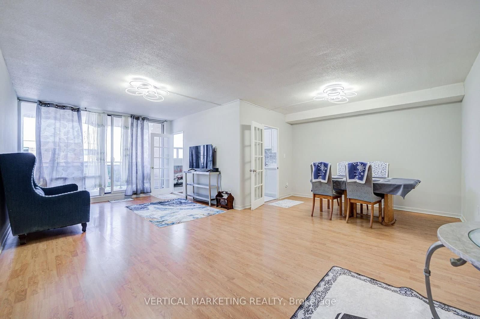 20 Gilder Drive E, Unit PH07 thumbnail 3