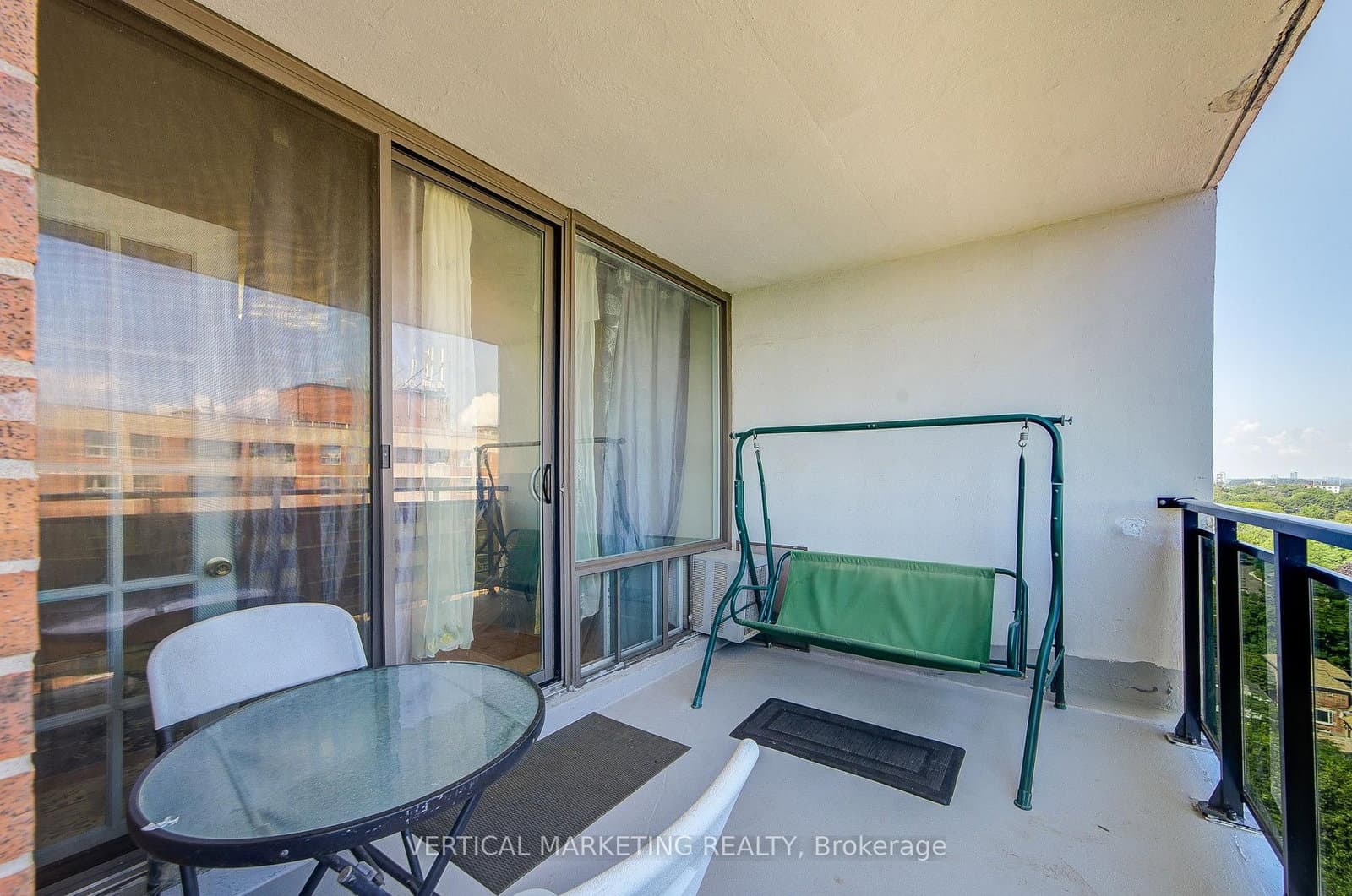 20 Gilder Drive E, Unit PH07 thumbnail 43