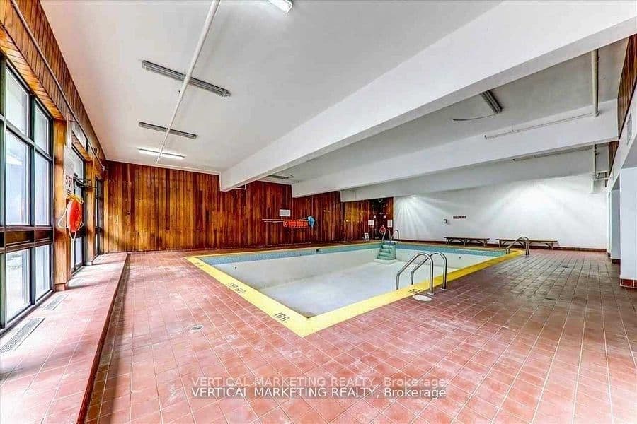 20 Gilder Drive E, Unit PH07 thumbnail 47