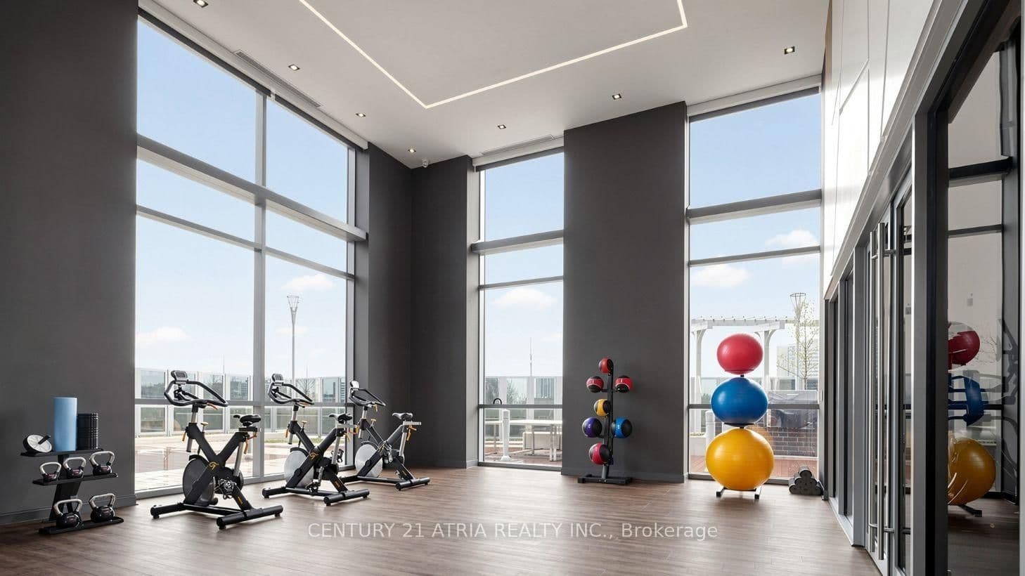 275 Village Green Square, Unit 2919 thumbnail 17
