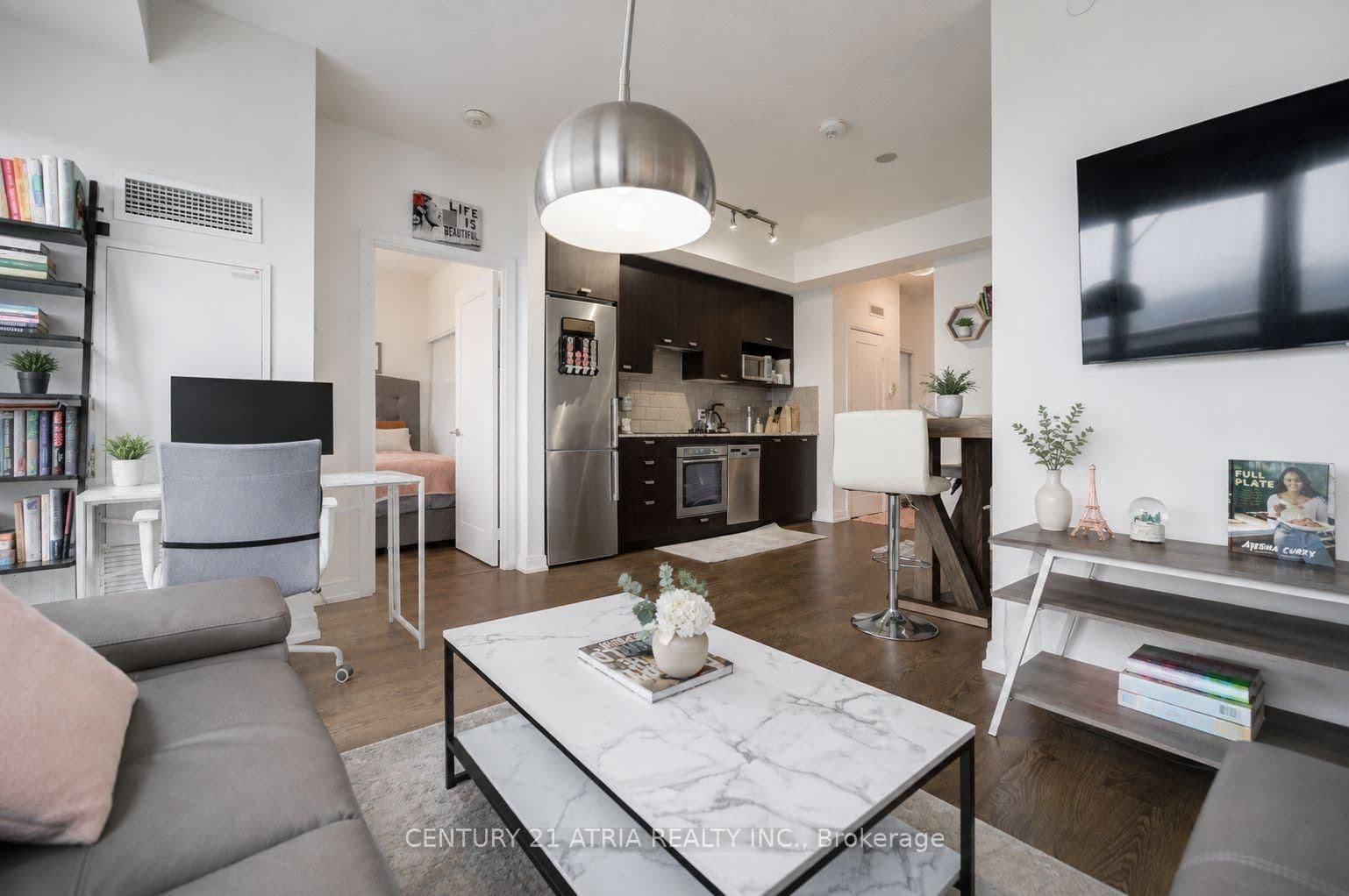 275 Village Green Square, Unit 2919 thumbnail 2
