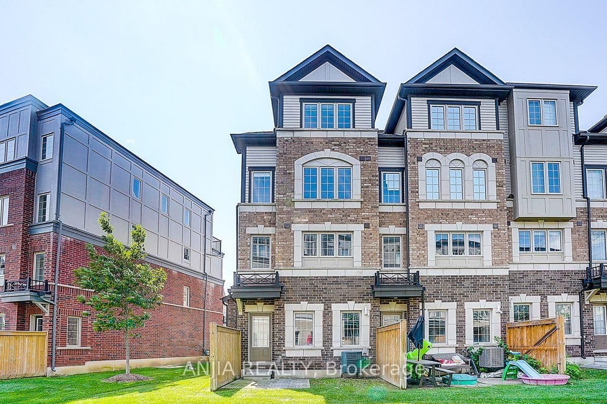 2641 Eaglesham Path thumbnail 30