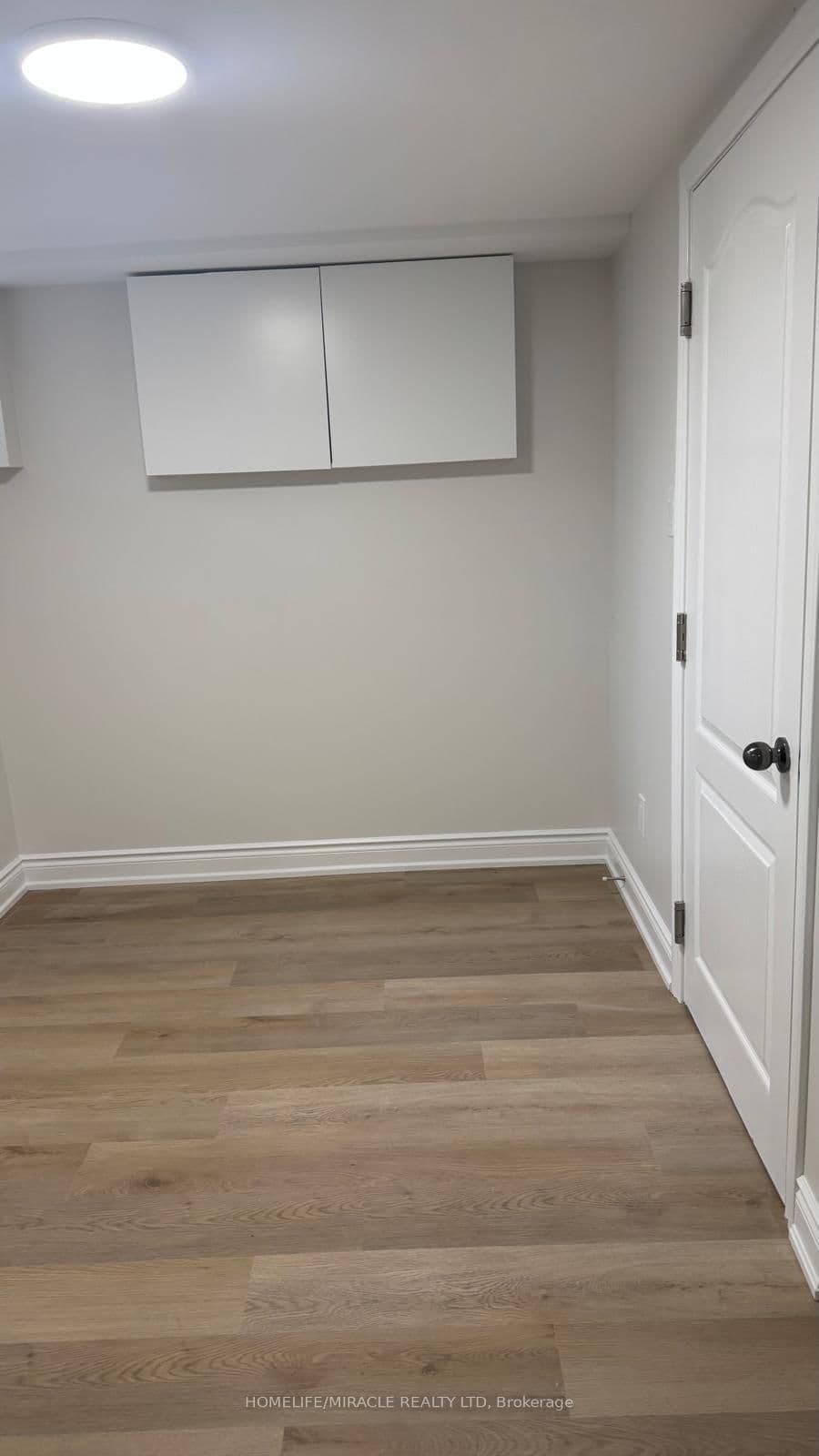 6 Kitson Drive thumbnail 19