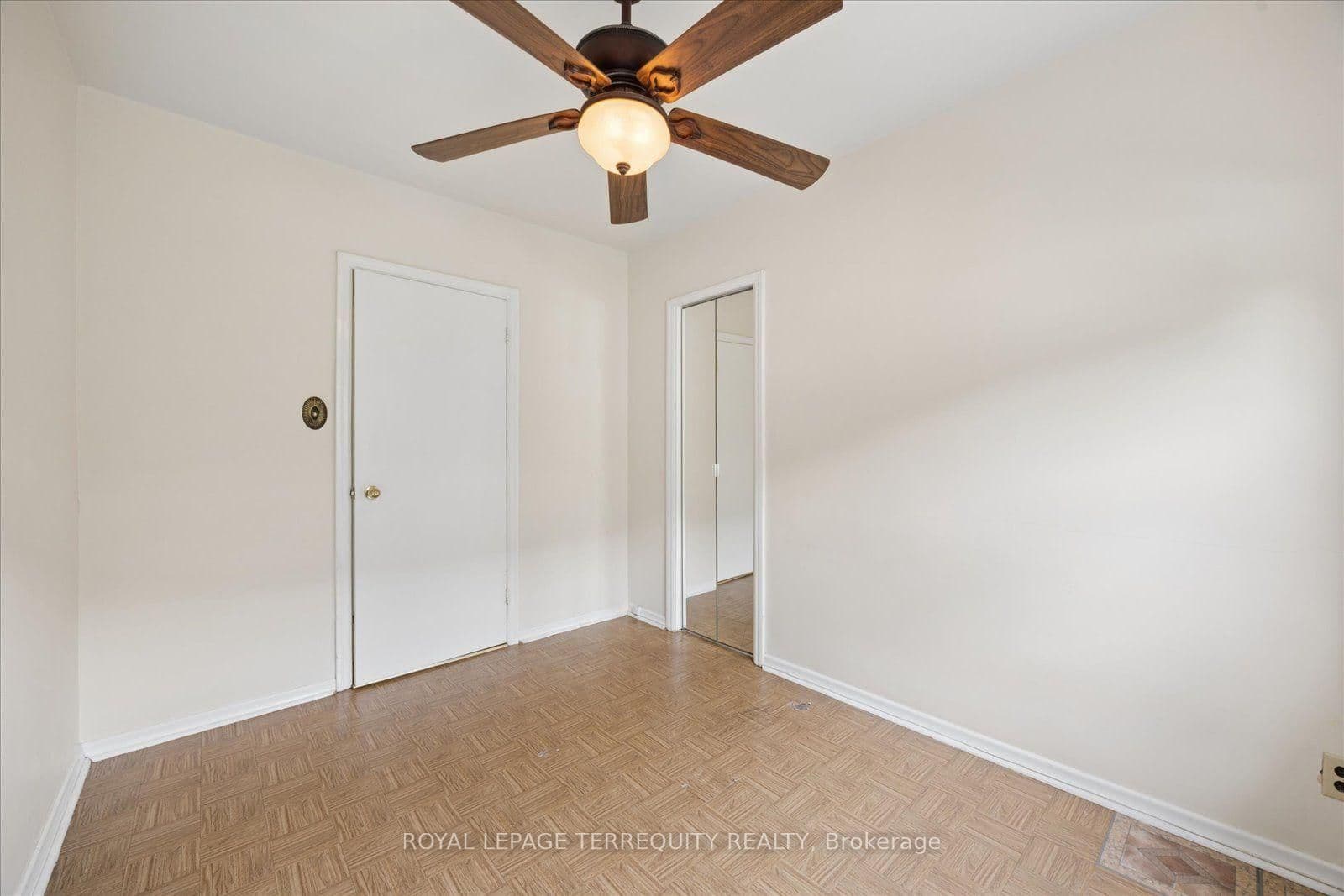 120 Ellington Drive thumbnail 12