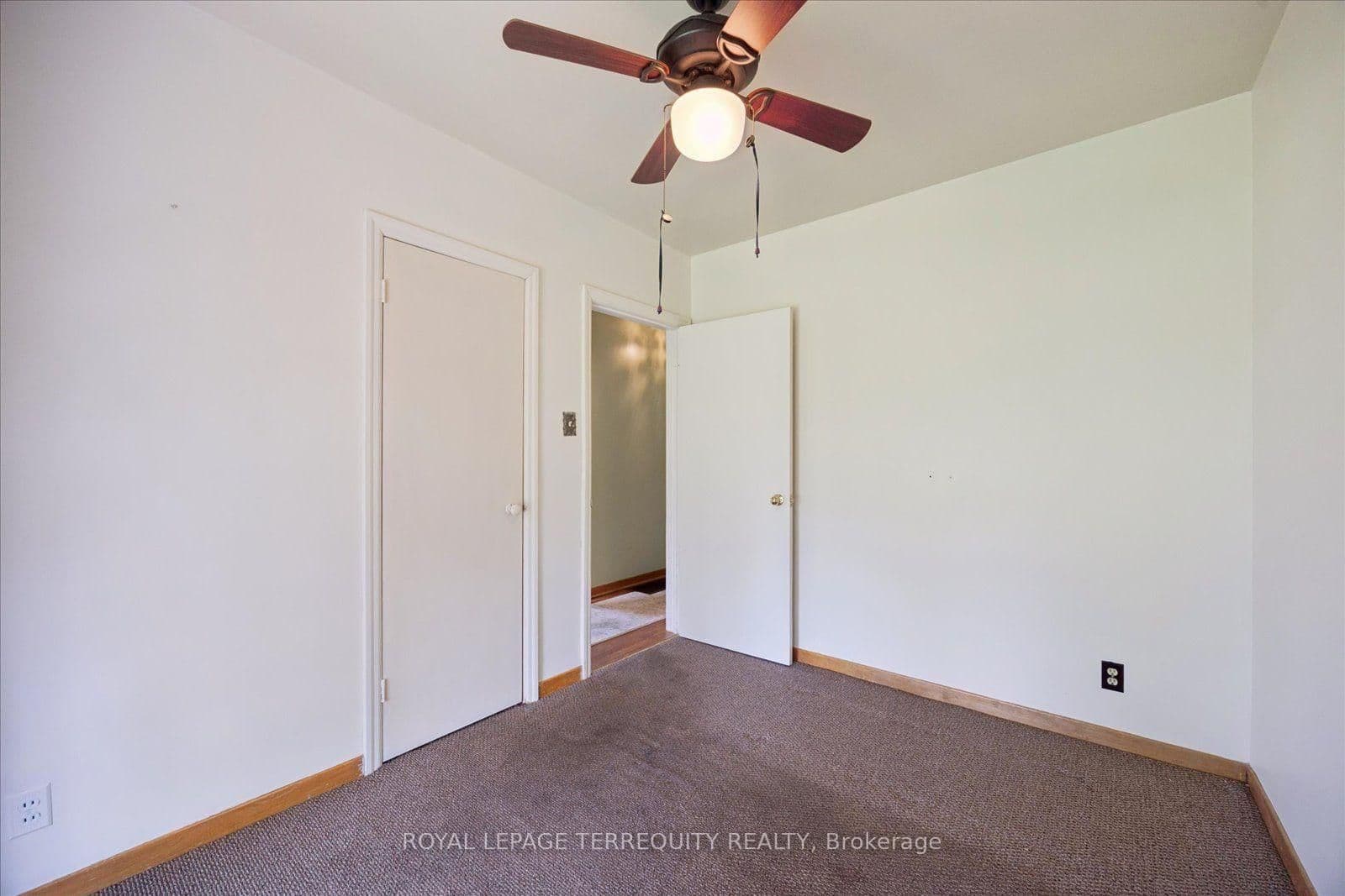 120 Ellington Drive thumbnail 16