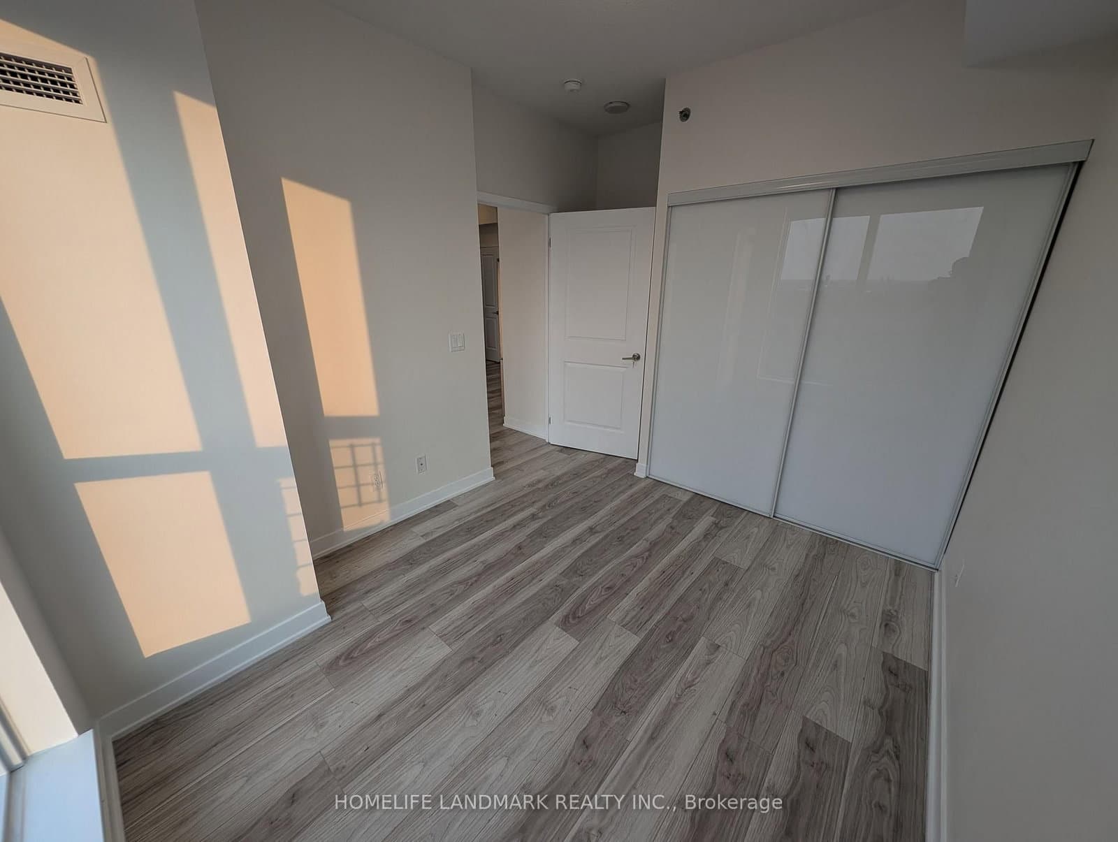 195 Bonis Avenue, Unit 2204 thumbnail 10