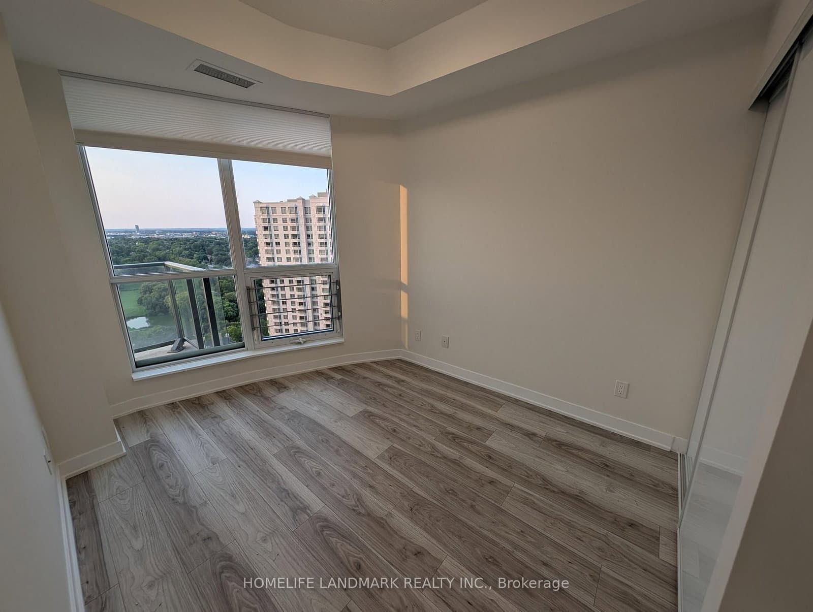 195 Bonis Avenue, Unit 2204 thumbnail 12