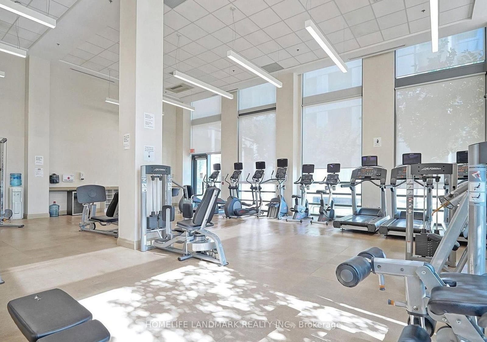 195 Bonis Avenue, Unit 2204 thumbnail 19