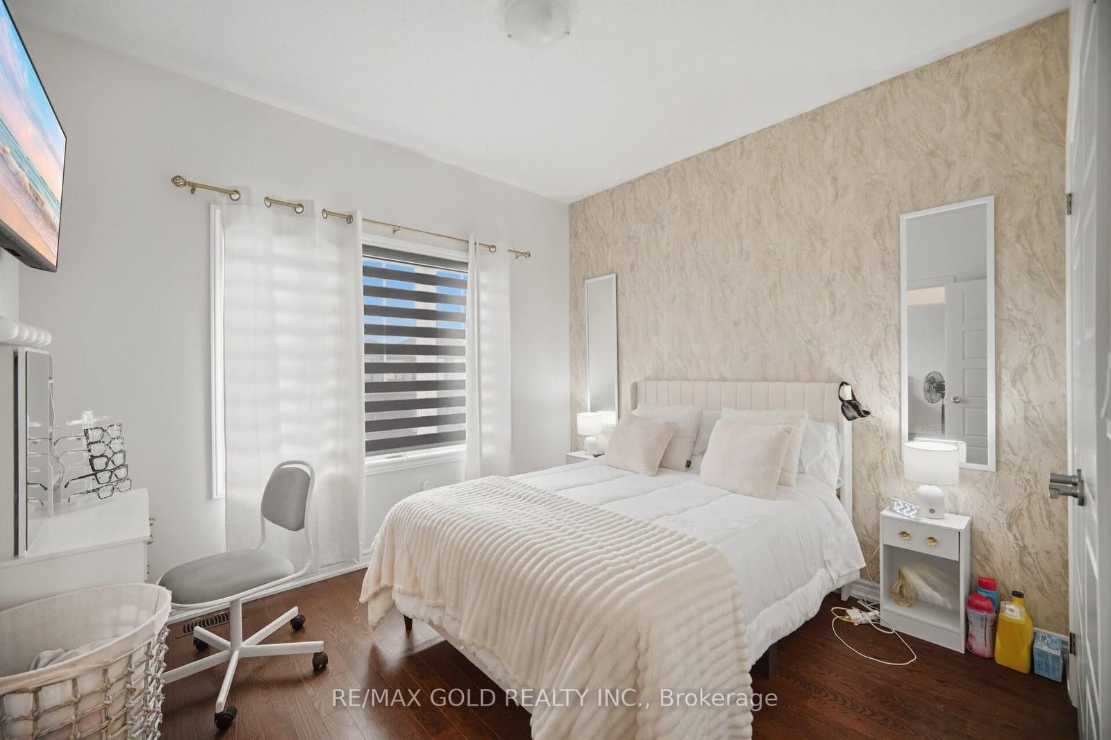 426 Coronation Road thumbnail 33