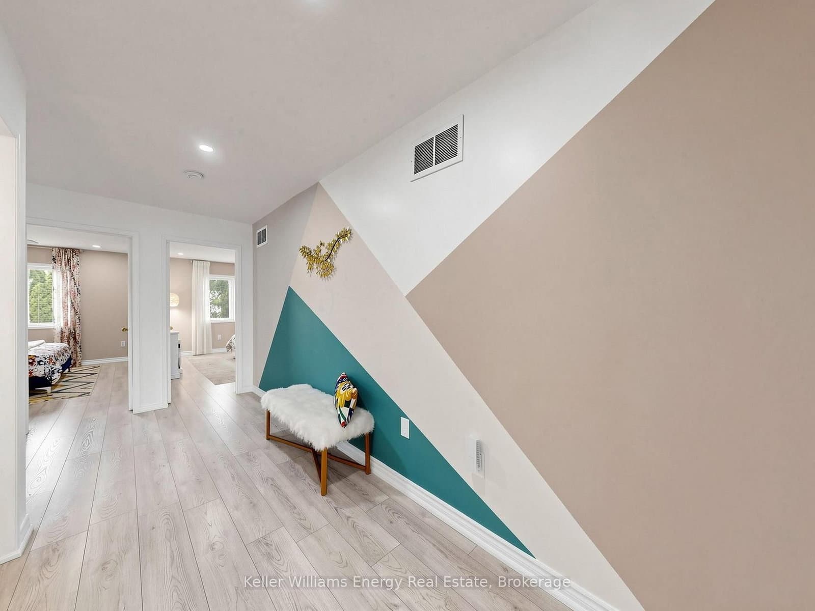 16 Donlevy Crescent thumbnail 20