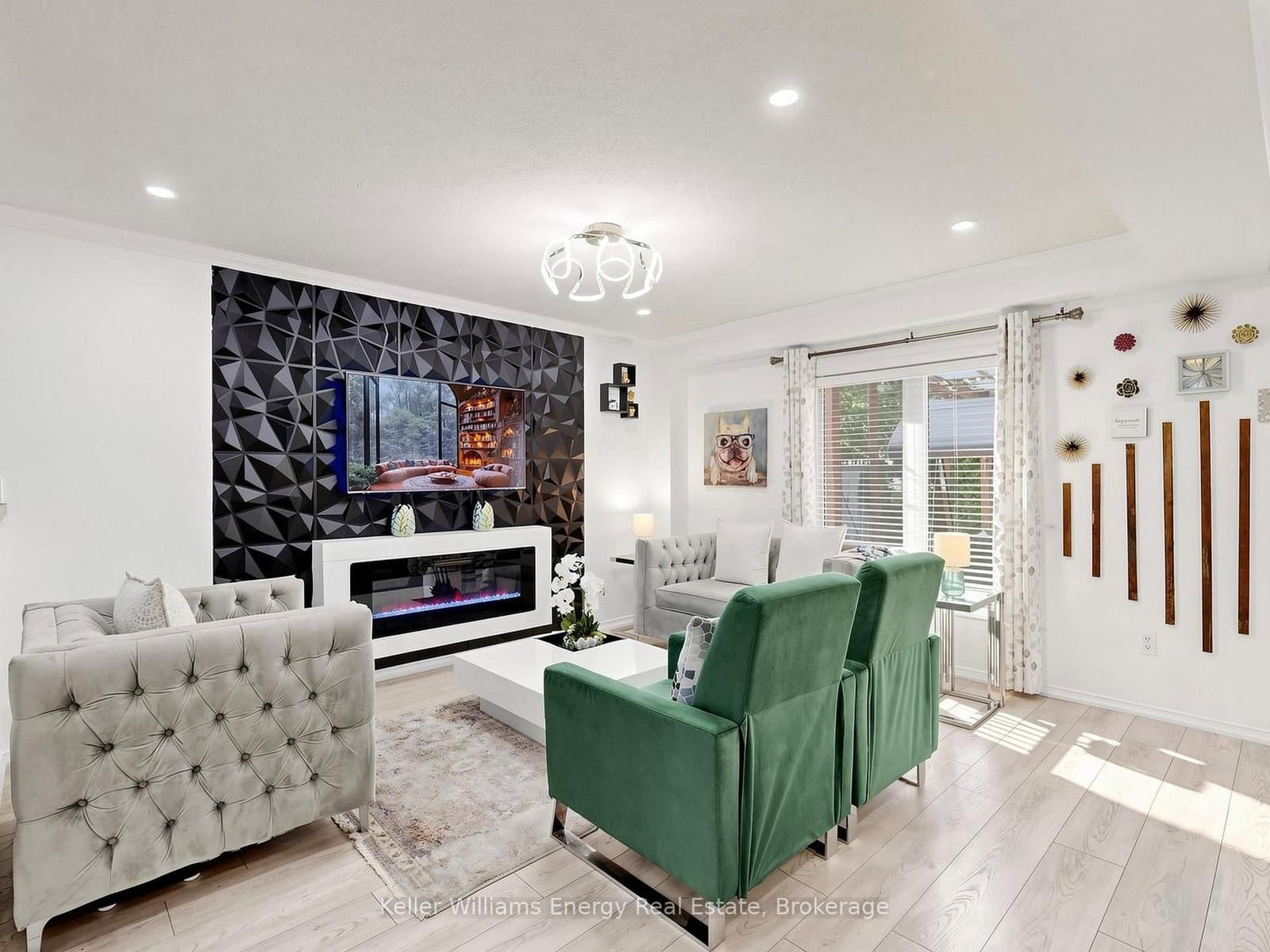 16 Donlevy Crescent thumbnail 8