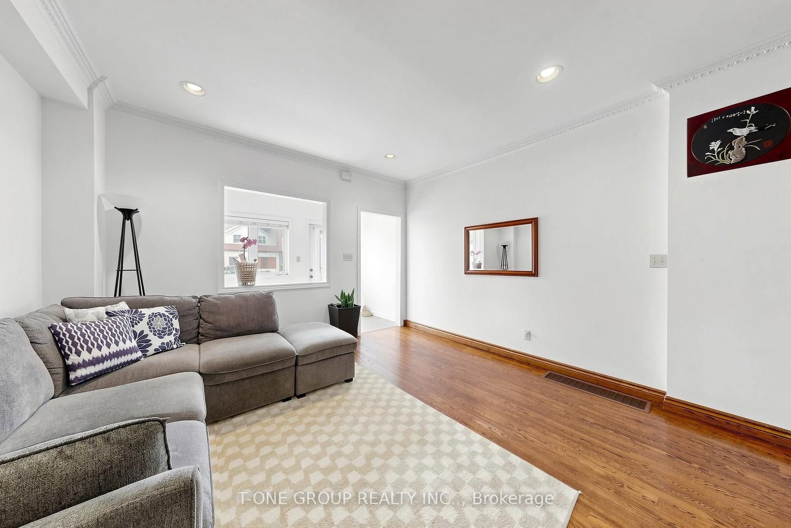 41 Madelaine Avenue thumbnail 9