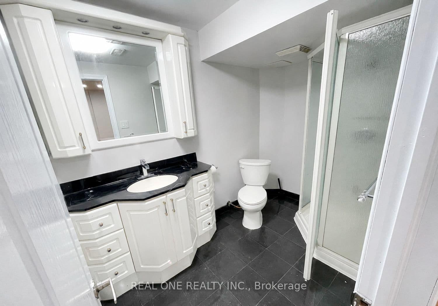 1098 Sandhurst Circle, Unit BSMT thumbnail 8