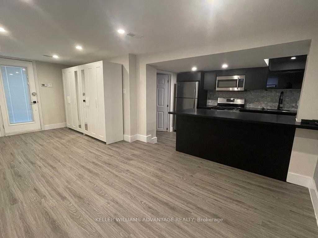 372 Highfield Road, Unit #Lower thumbnail 5
