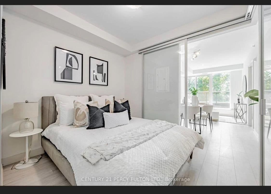 90 Glen Everest Road, Unit 318 thumbnail 3