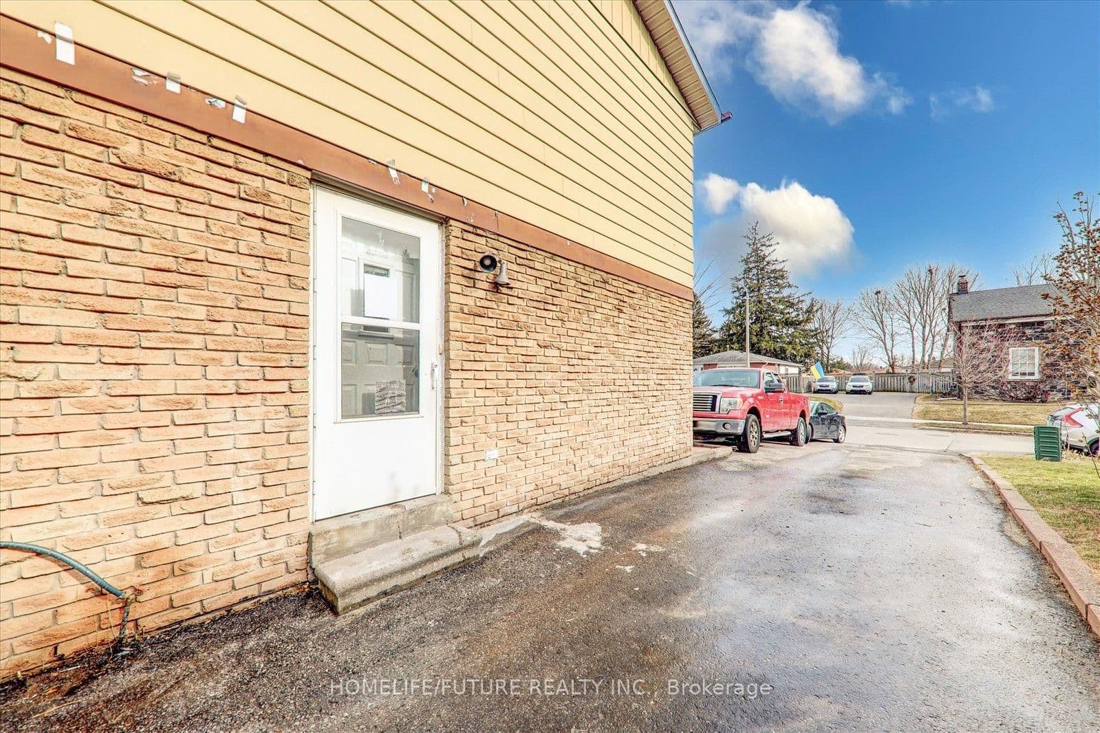 97 Dunsfold Drive, Unit Bsmt thumbnail 6
