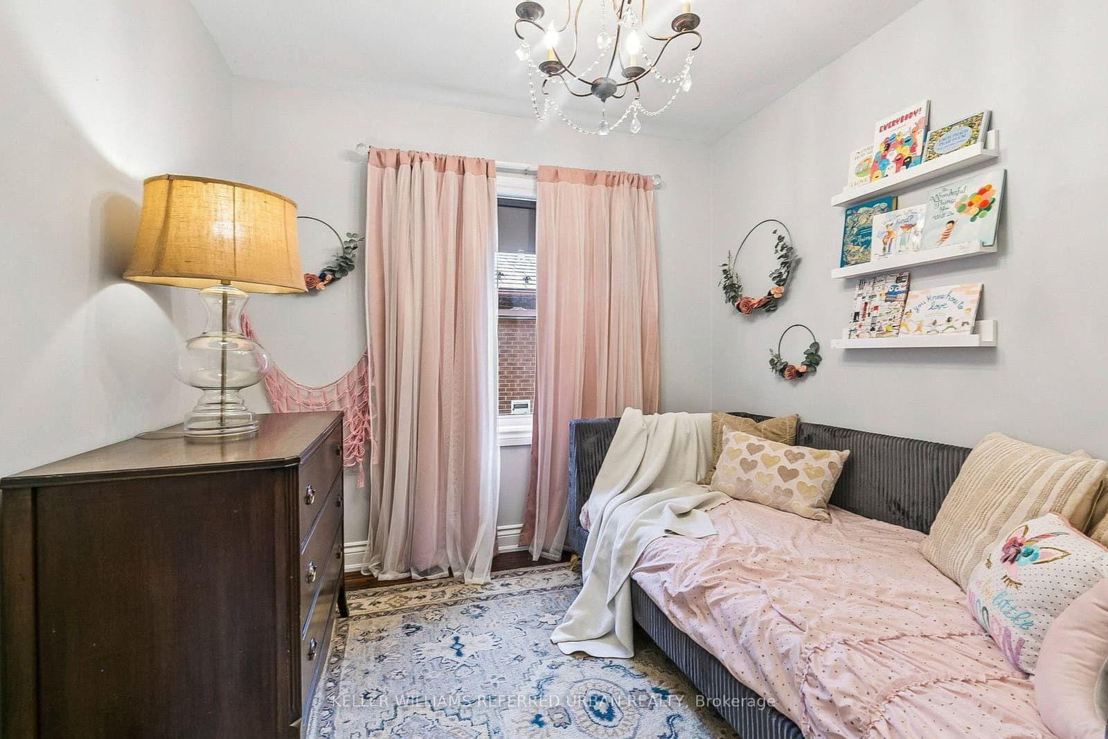36 Vernadale Crescent thumbnail 26