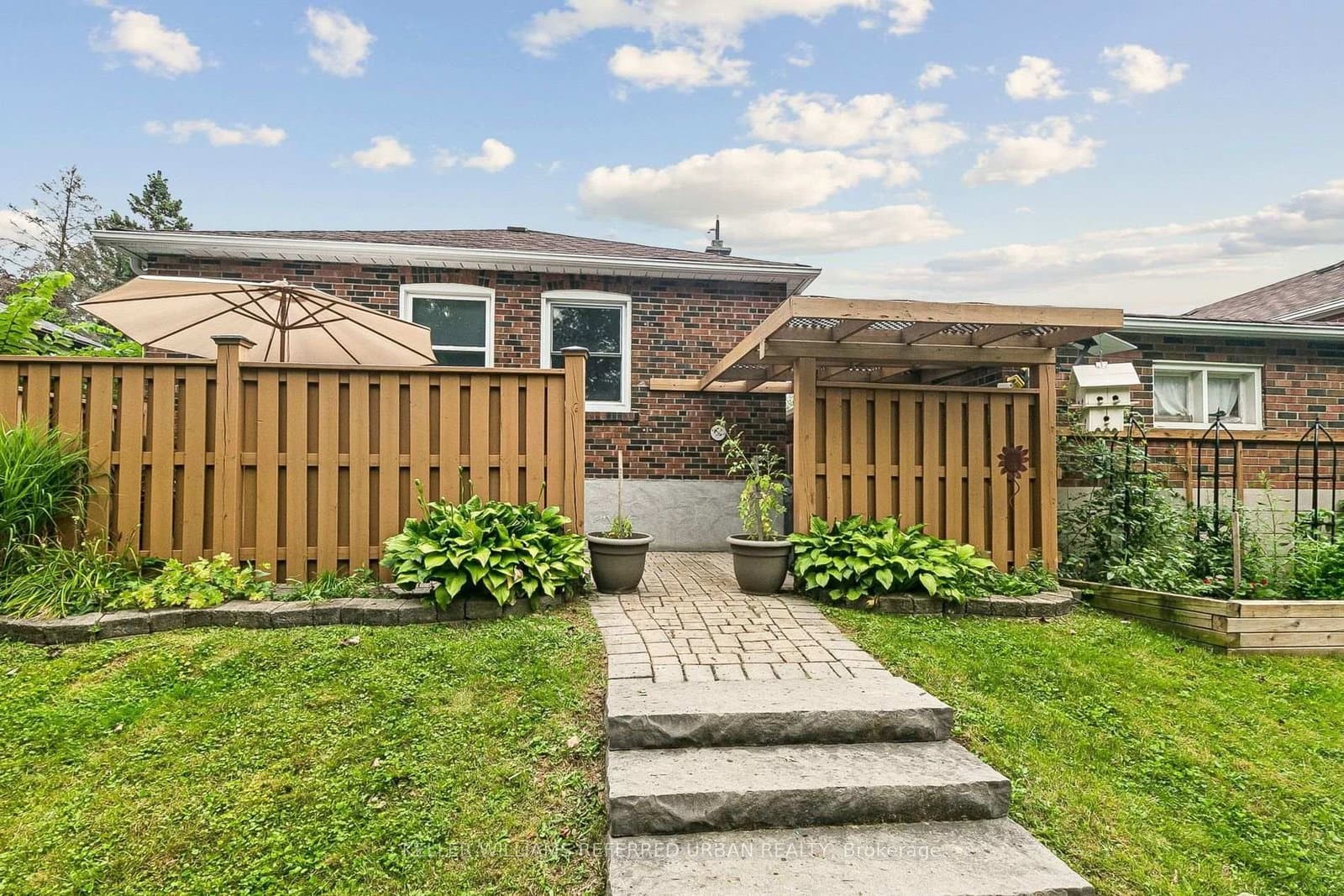36 Vernadale Crescent thumbnail 48