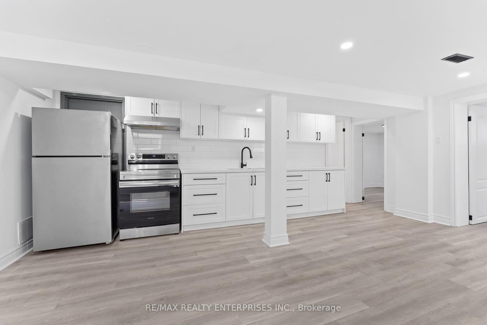 3 Dallyn Crescent, Unit BSMT thumbnail 2