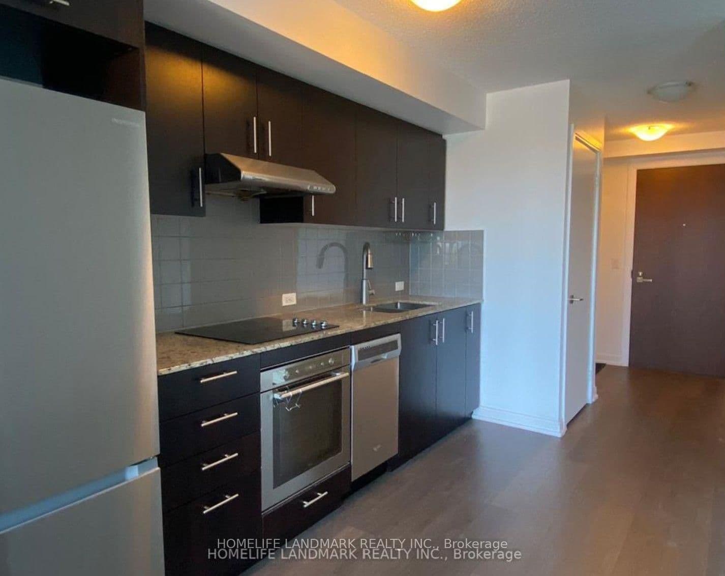 255 Village Green Square, Unit 1609 thumbnail 7